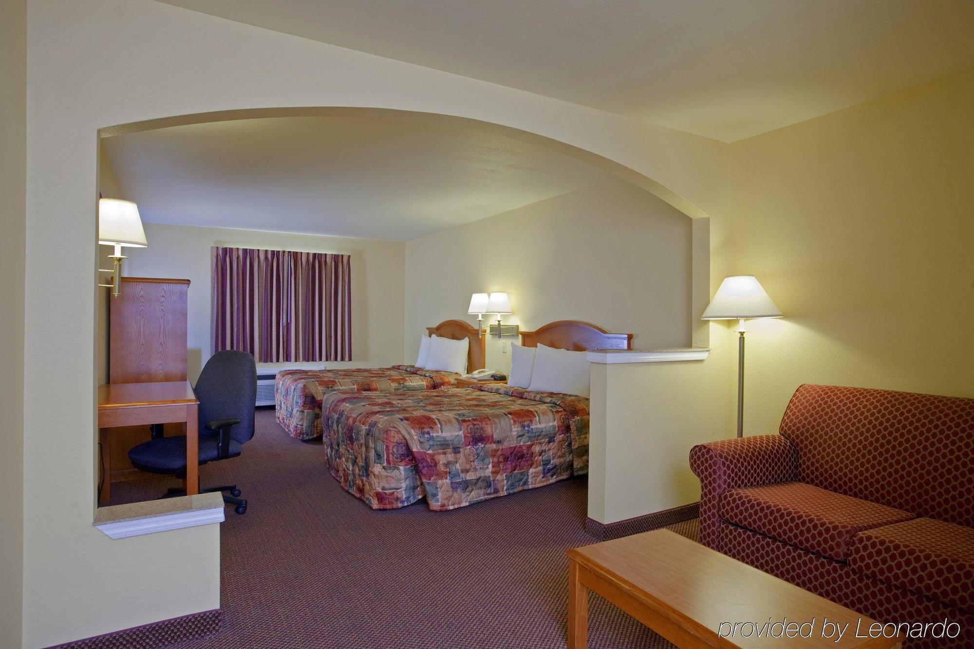 Americas Best Value Inn And Suites Little Rock Room photo