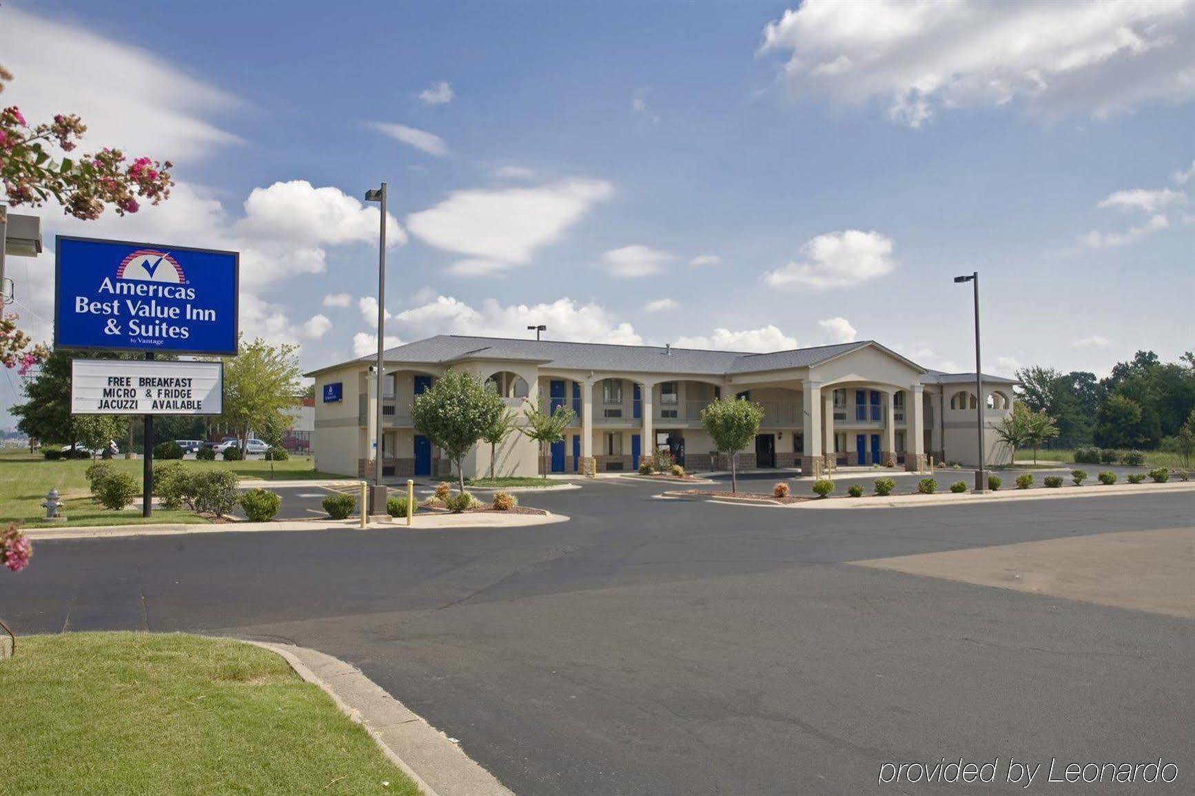 Americas Best Value Inn And Suites Little Rock Exterior photo